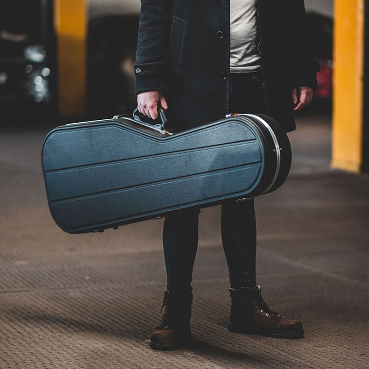 Parker Fly Style Guitar Hard Case - Pro II